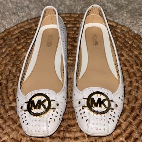 Best 25+ Deals for Michael Kors Fulton Flats 